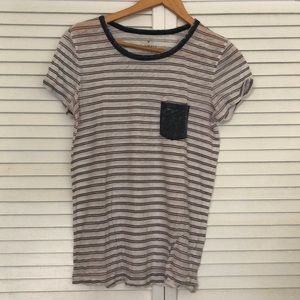 American Eagle Top